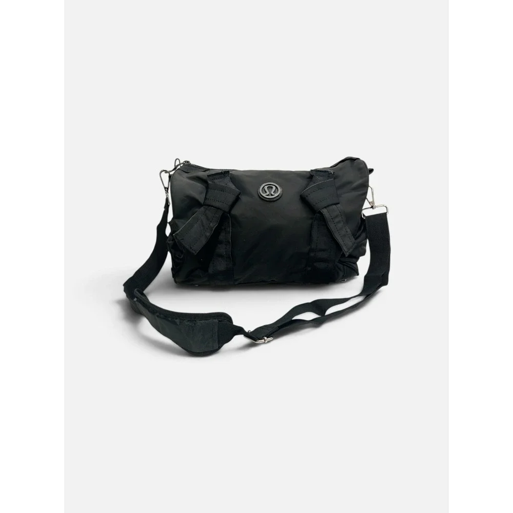 Lululemon Black Nylon Duffel Gym Travel Bag Shoulder Strap Logo Tote Bow